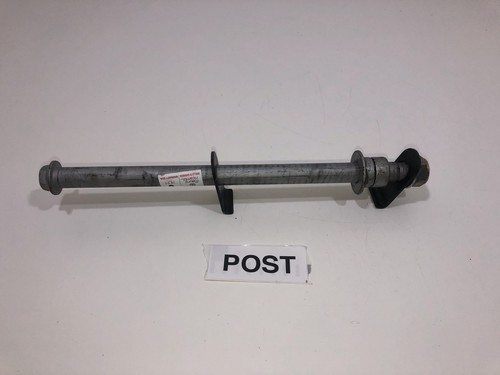 Rear wheel pin honda cbf - 600, s