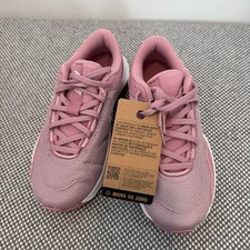 Nike Legend Essential 3 Next