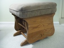 UPHOLSTERED BROWN OAK OTTOMAN