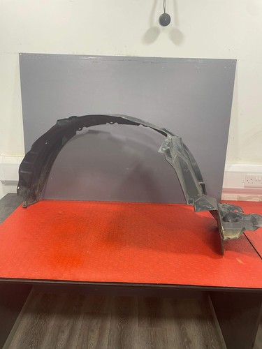 Toyota hilux wheel arch - hilux,