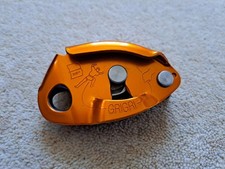 Petzl gri belay device - belay,