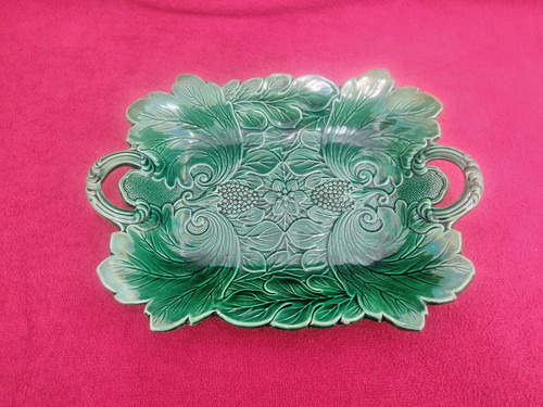 Green majolica poppy and - majolica,