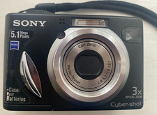 Sony Cyber-shot DSC-W15 5.1MP Digital Camera & Case - Black - working order