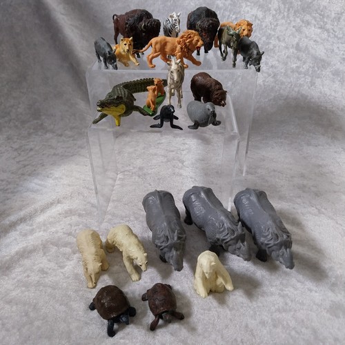 Job lot vintage britains - lot,