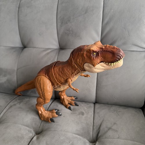 Jurassic world thrash - jurassic, n