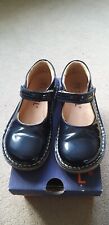 Girls PETASIL Cariel Navy Patent Shoes Size 30 EU