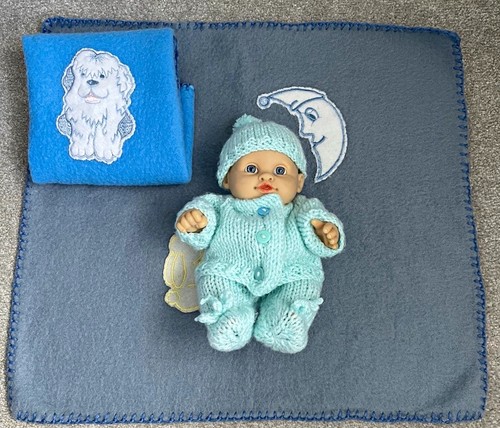 Small baby girl - small,