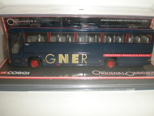 Corgi 43315 plaxton - corgi,