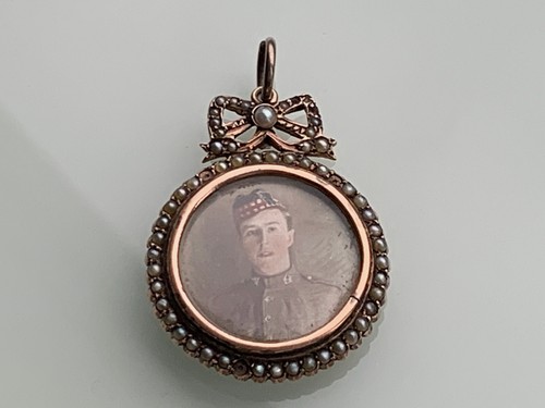 Antique rose gold - rose,