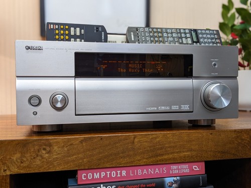 Yamaha v2600 pro logic iix - pro,
