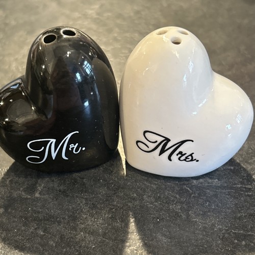 Vintage ceramic mrs - vintage, heart