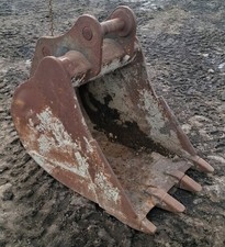 3ft Strickland Digging Bucket