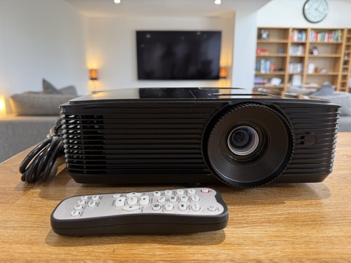 Optoma hd143x 200 lumens - optoma,