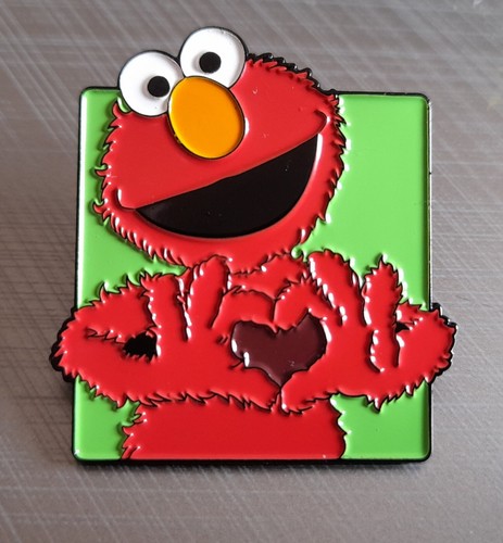 Elmo metal enamel pin badge - elmo,