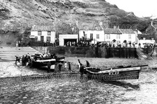 Nzz-53 Launching The Boats