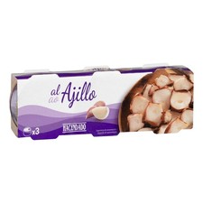 Giant squid pieces with garlic