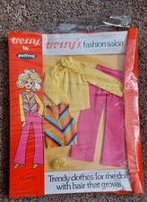 Vintage Palitoy Tressy doll