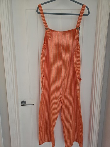 Bnwt one size bright orange - bnwt, &