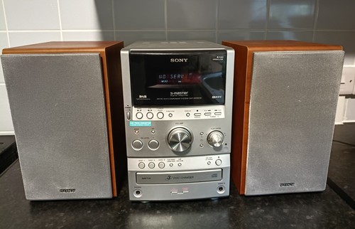 Sony compact hifi - compact, radio