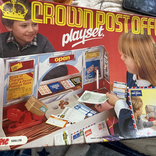 Vintage crown post office game - post,
