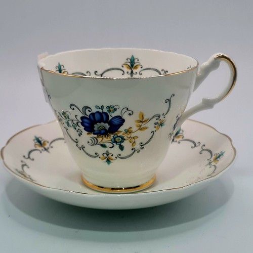Vintage argyle bone - argyle, cup