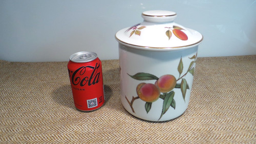 Royal worcester evesham gold - worcester,