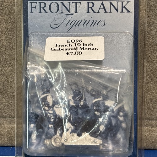 Front rank figurines - front,