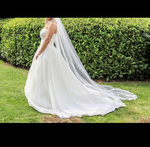 Vera wang strapless - wang, wedding
