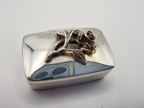 Sterling silver pill box - silver,