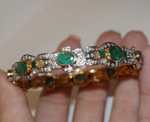 Stunning vintage 14ct solid - stunning,