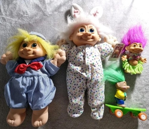 Bundle vintage troll dolls - vintage,