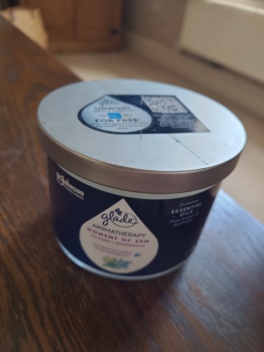 Glade aromatherapy moment of - "moment,