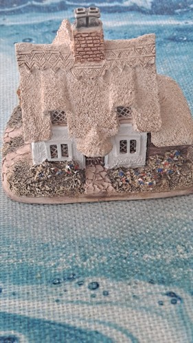 Lilliput lane clare cottage - lilliput,