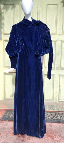 1930 sapphire blue - 1930’s,