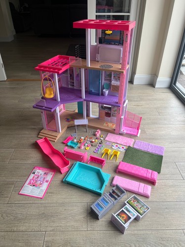 Barbie dreamhouse dollhouse - barbie,