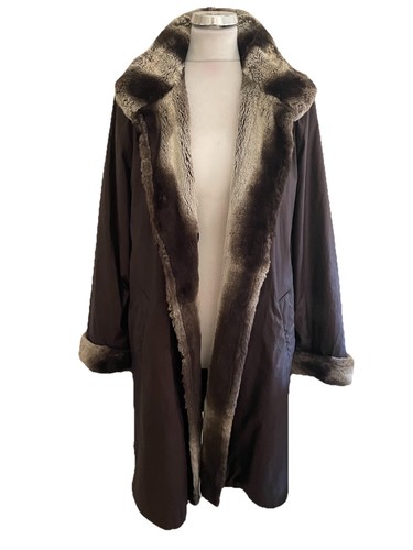 Unbranded brown faux fur - faux,