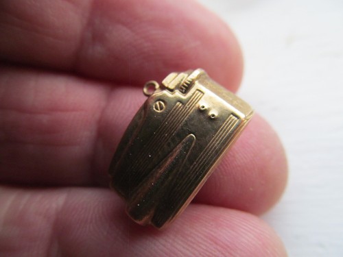 Vintage hallmarked yellow gold - vintage,