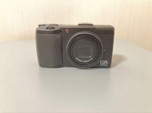 Ricoh digital iii compact - ricoh,