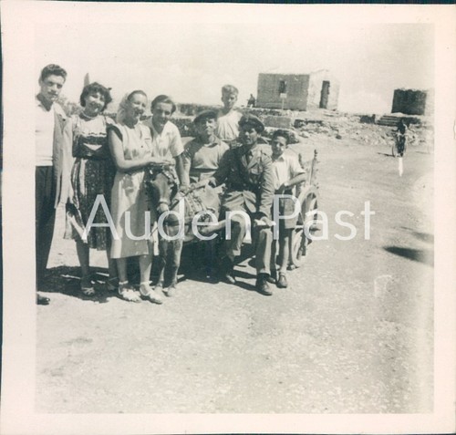 Group portrait 1940s 1950s - portrait, 1940s-1950s