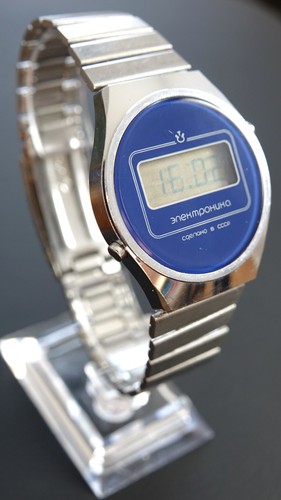 Vintage elektronika watch - vintage,