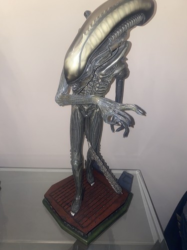 Alien big chap - chap', maquette