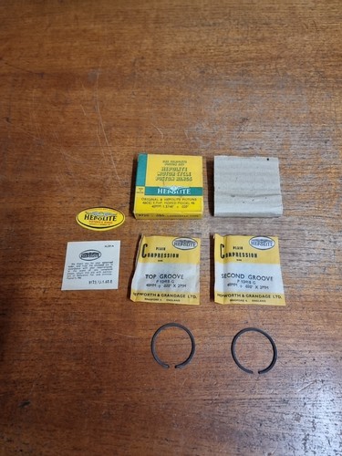 Hepolite lambretta type piston - hepolite,