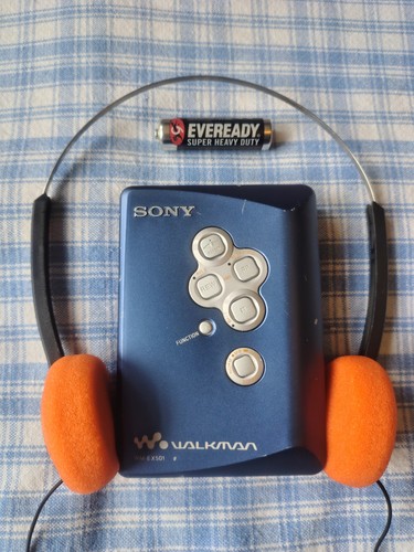 Serviced vintage sony walkman - vintage,