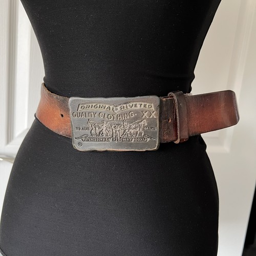 Vintage levi brown - levi’s, leather