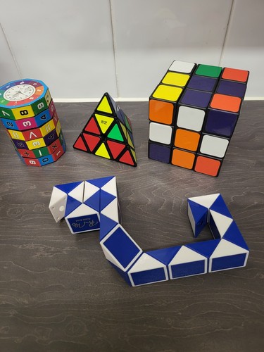 Rubiks puzzle bundle - rubiks,