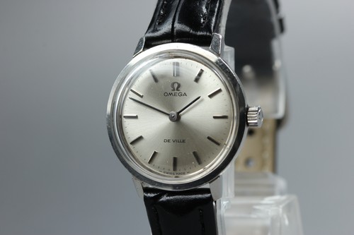 Near mint omega seamaster - mint,