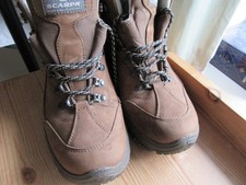 Ladies scarpa walking boots size 7