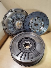 LEXUS IS 220D DUAL MASS FLYWHEEL AND CLUTCH 13450-0W060 31250-0W070  05-12