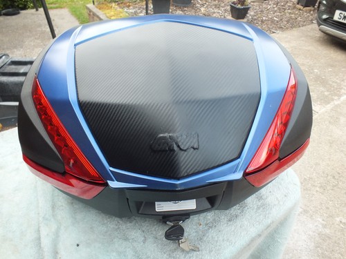 Givi v47 top - box, blue