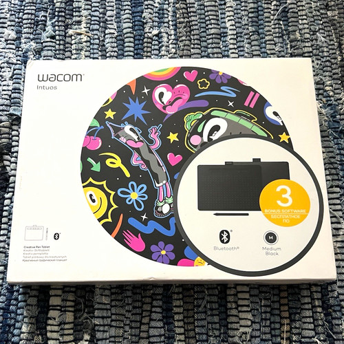 Wacom intuos bluetooth - intuos,